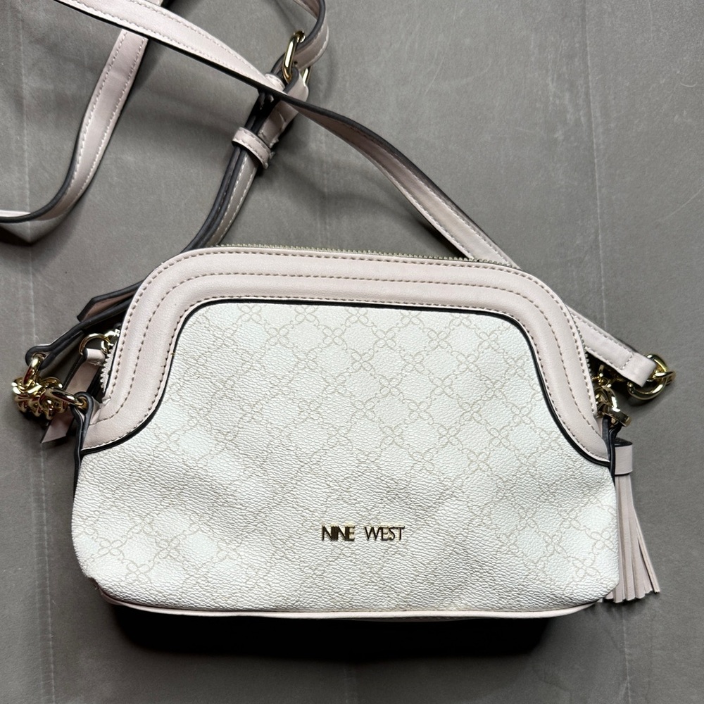 Nine West White Cream & light Pink Crossbody Bag Adjustable Strap with Chain